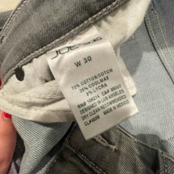 Practically NEW Grey wash Joes jeans size 30 - Picture 3 of 5
